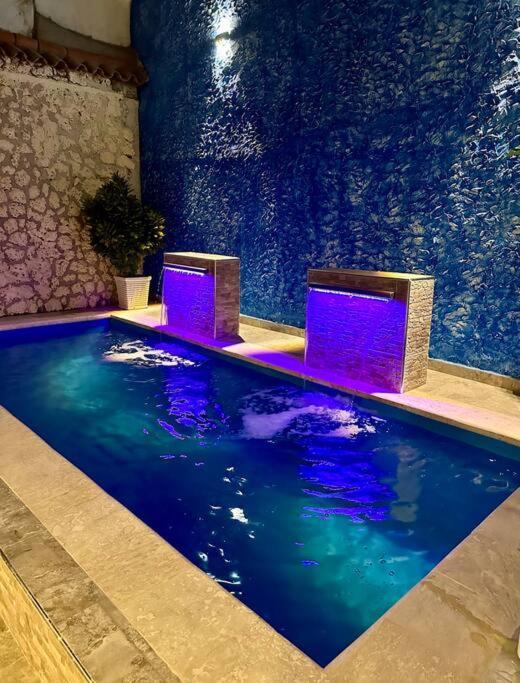 Casa Salvatore - Getsemani - Private Pool Сasa de vacaciones Cartagena
